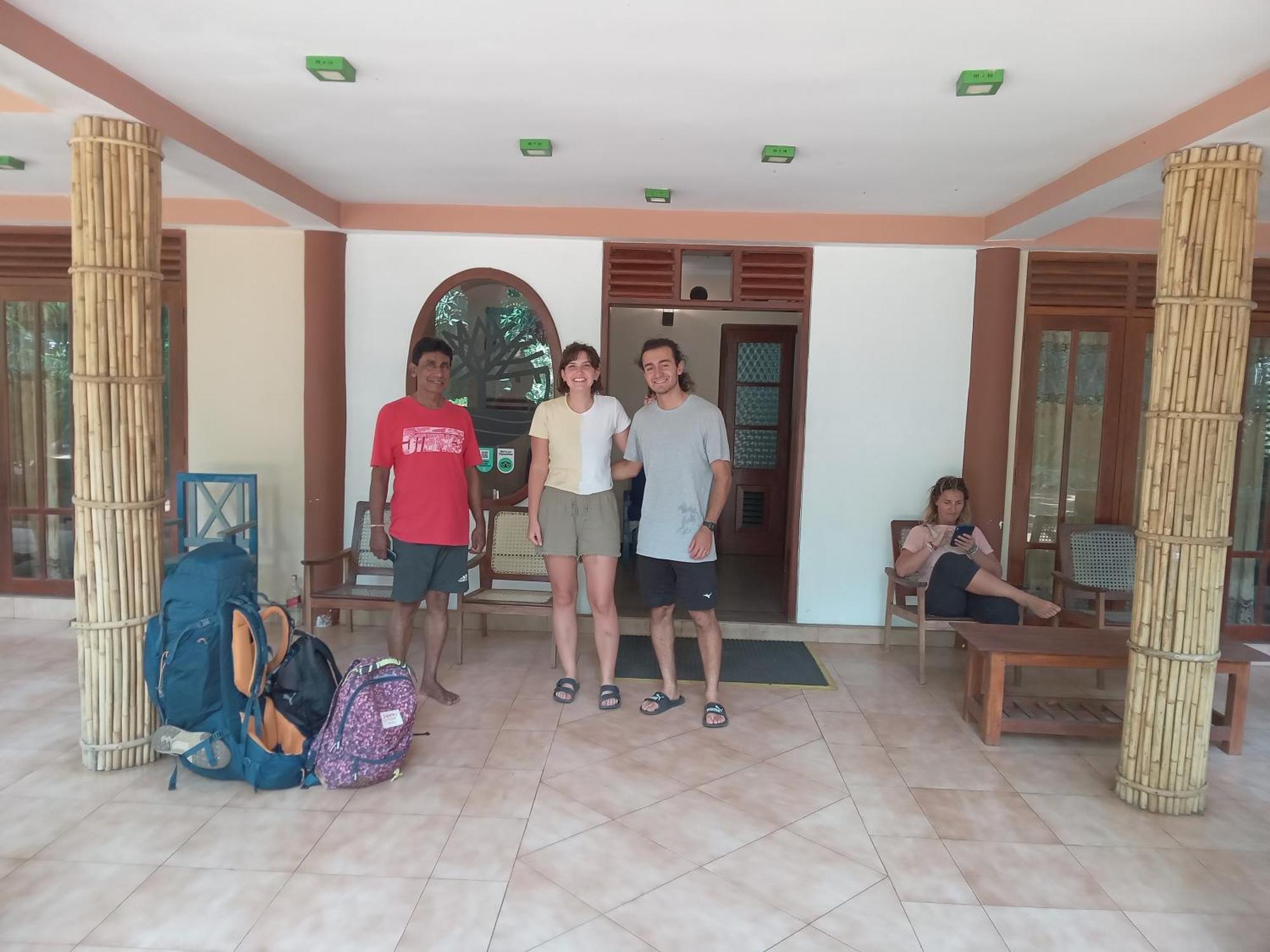 Leopard City Hostel Yala Tissamaharama Buitenkant foto